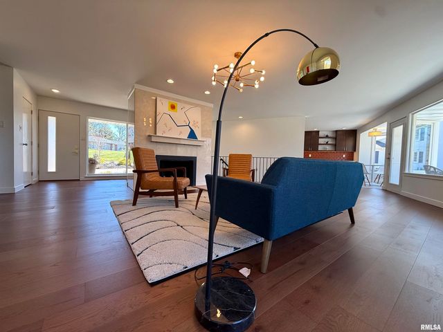 318 Lincoln Hill NW Avenue Northwest, Quincy, IL 62301