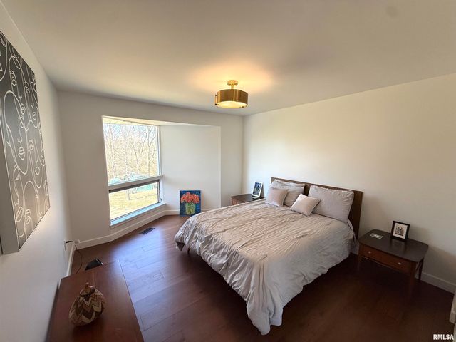 318 Lincoln Hill NW Avenue Northwest, Quincy, IL 62301