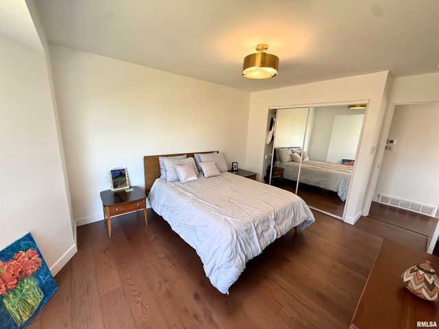 318 Lincoln Hill NW Avenue Northwest, Quincy, IL 62301