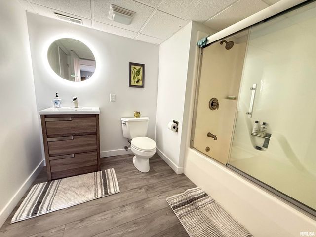 318 Lincoln Hill NW Avenue Northwest, Quincy, IL 62301