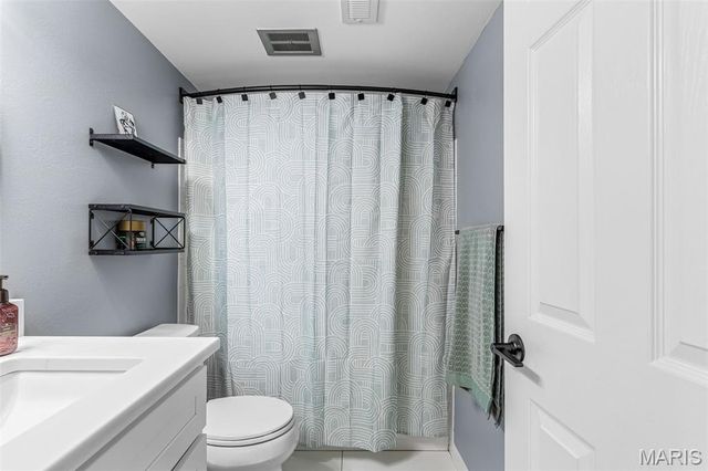 12561 Chardin Place 3, St Louis, MO 63128