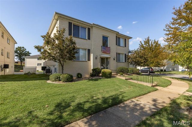 12561 Chardin Place 3, St Louis, MO 63128