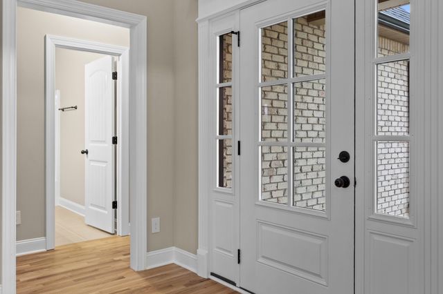 5405 Walnut Farms Boulevard, Christiana, TN 37037