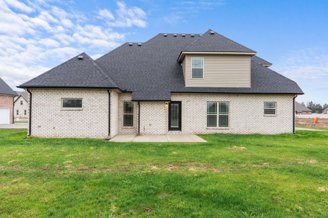 5405 Walnut Farms Boulevard, Christiana, TN 37037