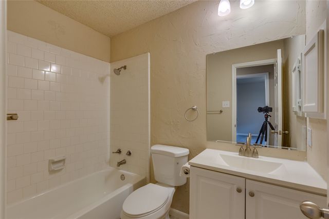 9120 Cumberland Drive, Irving, TX 75063