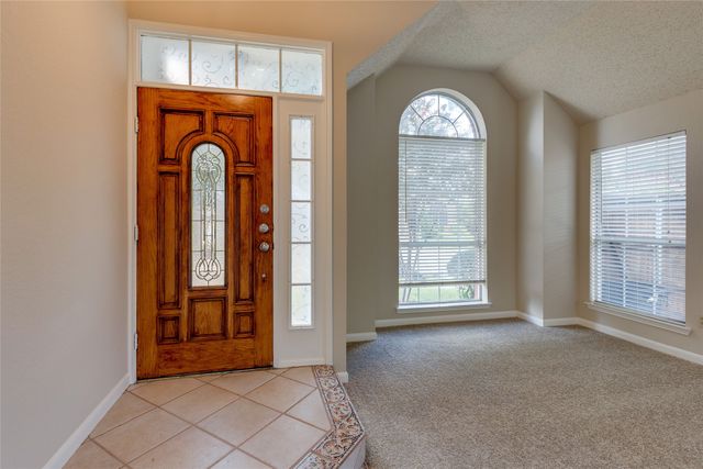 9120 Cumberland Drive, Irving, TX 75063