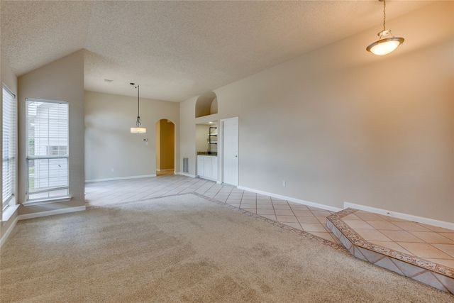 9120 Cumberland Drive, Irving, TX 75063