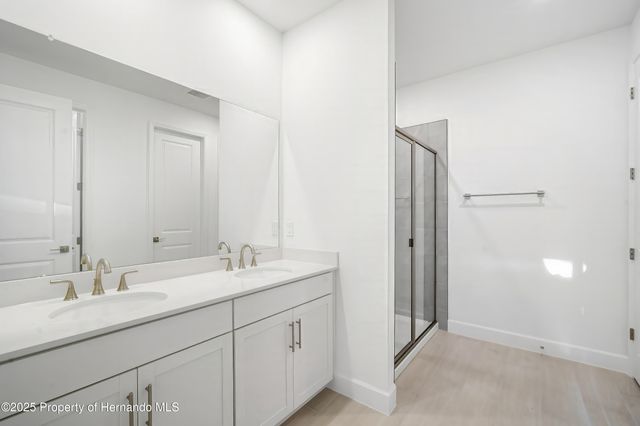 9127 PLAYERS Drive, Weeki Wachee, FL 34613