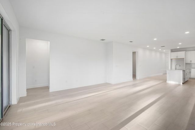 9127 PLAYERS Drive, Weeki Wachee, FL 34613