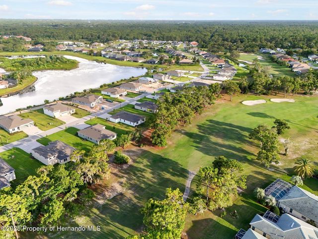 9127 PLAYERS Drive, Weeki Wachee, FL 34613