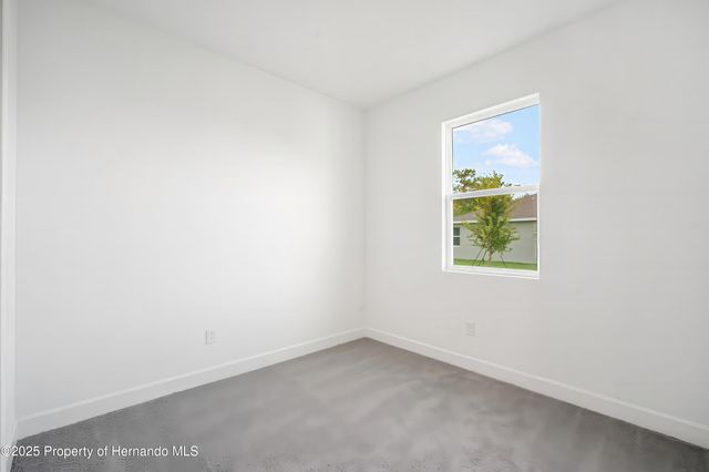 9127 PLAYERS Drive, Weeki Wachee, FL 34613