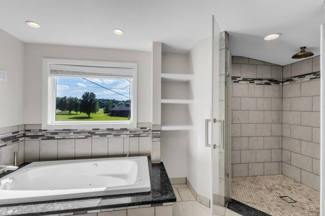 2418 Old Clarksville Pike, Ashland City, TN 37015