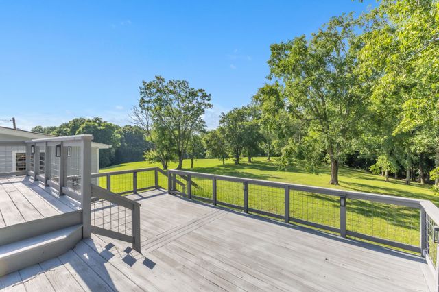2418 Old Clarksville Pike, Ashland City, TN 37015