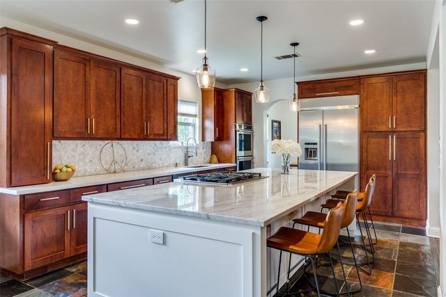 6002 Mercedes Avenue, Dallas, TX 75206