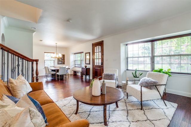 6002 Mercedes Avenue, Dallas, TX 75206