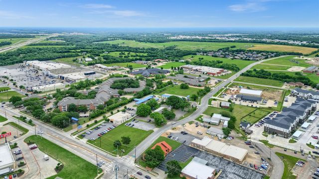 815 E Pecan Grove, Sherman, TX 75090