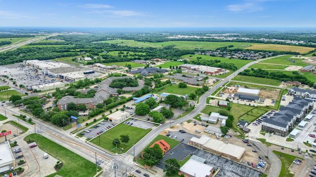 815 E Pecan Grove, Sherman, TX 75090