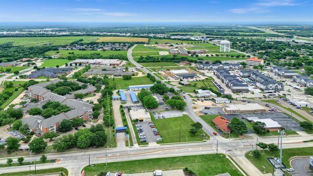 815 E Pecan Grove, Sherman, TX 75090