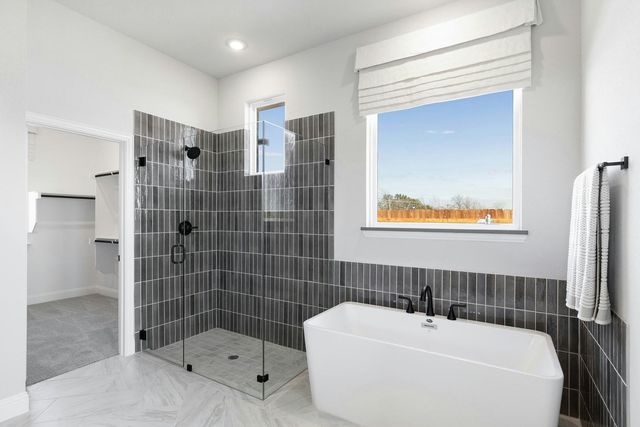 971 Richard Pittmon Drive, Desoto, TX 75115