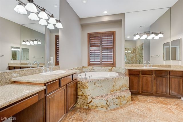 6259 Thunder Blitz Avenue, Las Vegas, NV 89131