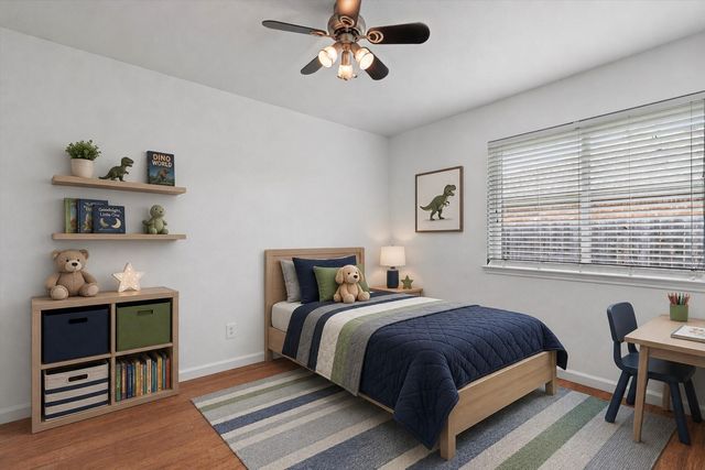 2005 E 19th ST, Georgetown, TX 78626