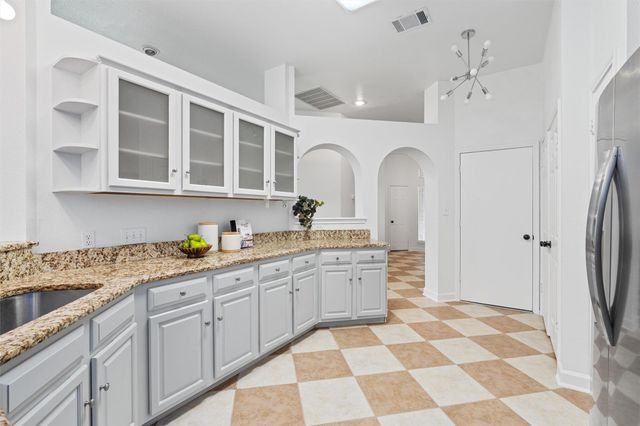 2005 E 19th ST, Georgetown, TX 78626