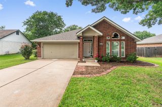 2005 E 19th ST, Georgetown, TX 78626