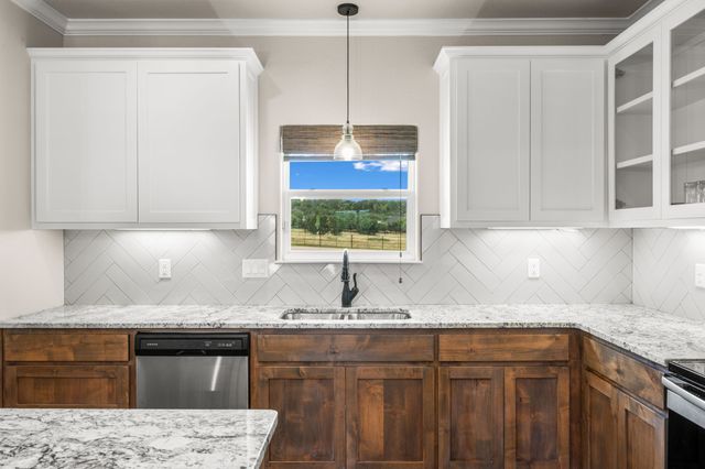 335 Remuda Trail, Stephenville, TX 76401