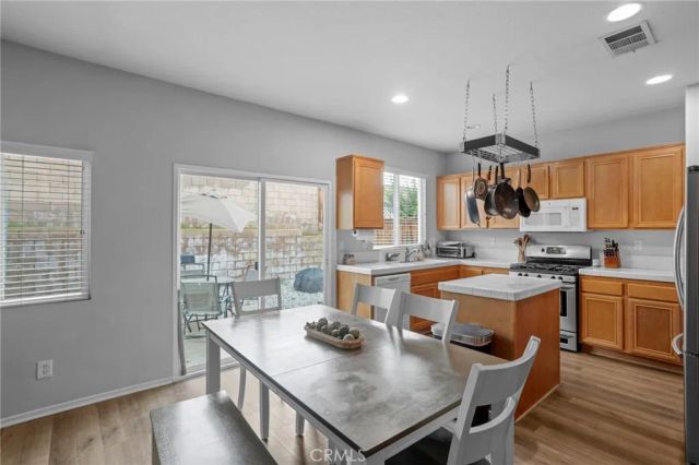 28388 Kara Street, Murrieta, CA 92563