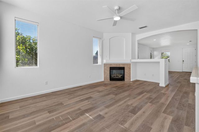 1515 Sweetgrass Ln, Lincoln, CA 95648