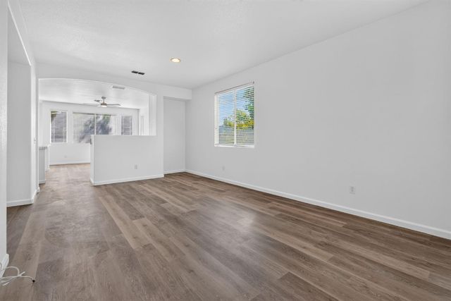 1515 Sweetgrass Ln, Lincoln, CA 95648