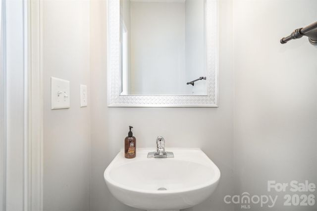 10560 Rocky Ford Club Road, Charlotte, NC 28269