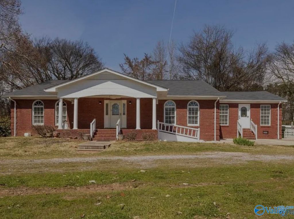 4217 Highway 72 East, Brownsboro, AL 35741