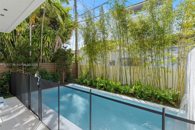 1748 SW 21st Terrace right, Miami, FL 33145