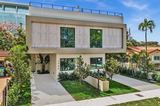 1748 SW 21st Terrace right, Miami, FL 33145