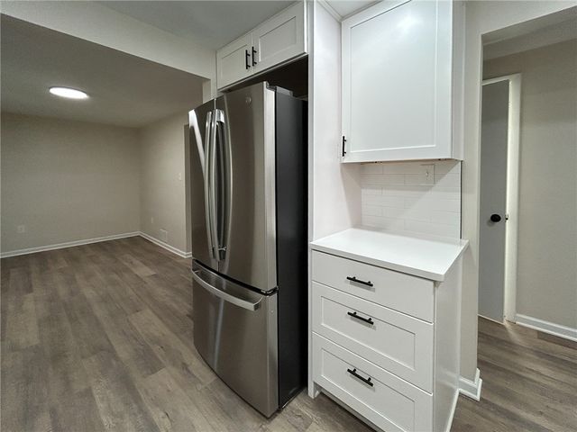 389 Rural Valley Rd, Buffalo Twp, PA 15323