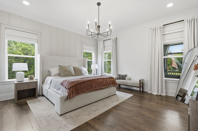 400 Dewar Dr, Franklin, TN 37064