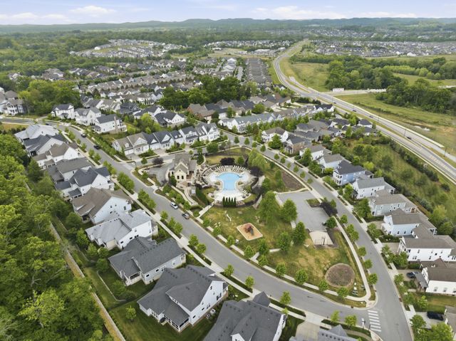 400 Dewar Dr, Franklin, TN 37064