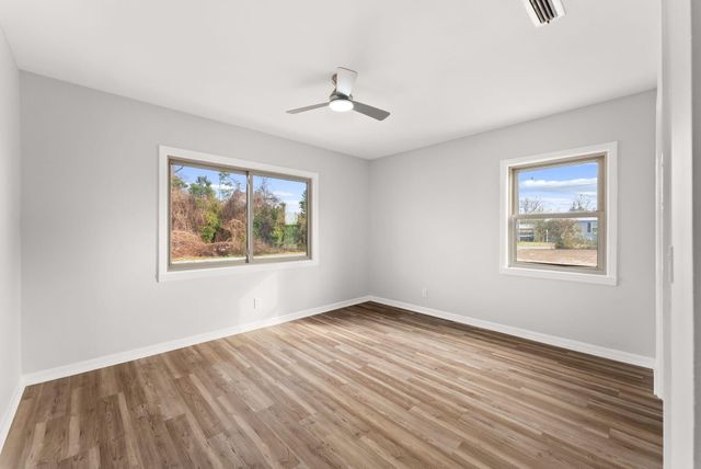 5203 E 4Th Street, Panama City, FL 32404