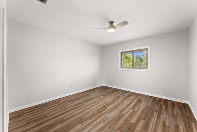 5203 E 4Th Street, Panama City, FL 32404