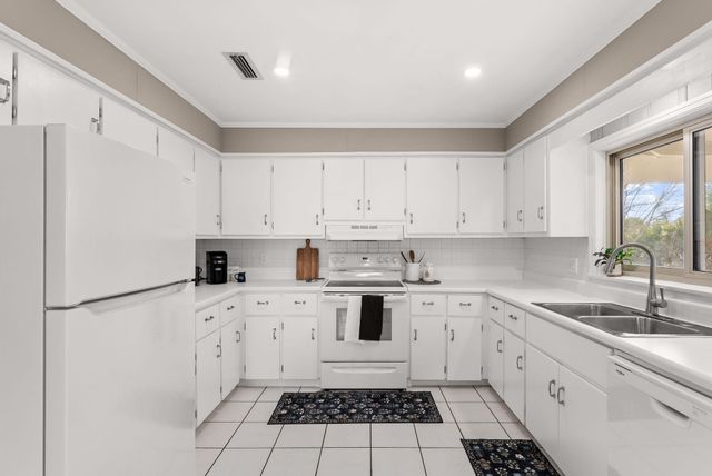 5203 E 4Th Street, Panama City, FL 32404