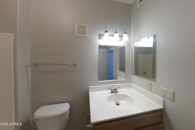 3434 E BASELINE Road 218, Phoenix, AZ 85042