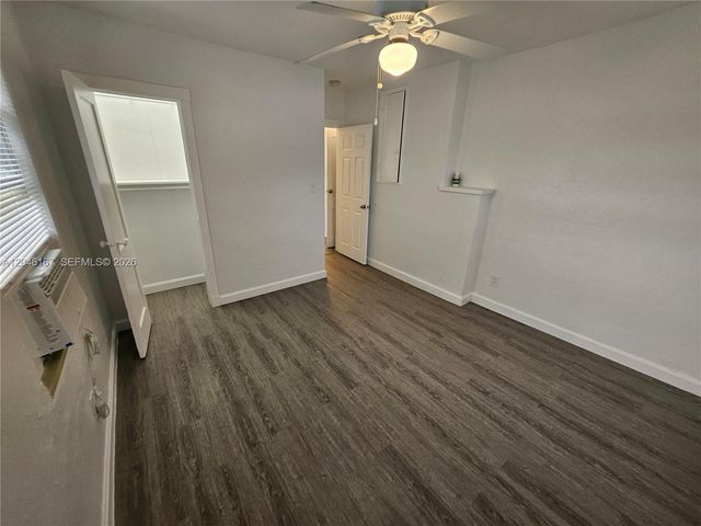 2121 NW 28th St, Oakland Park, FL 33311