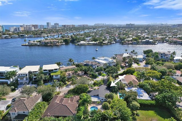 2525 SE 7th Drive, Pompano Beach, FL 33062