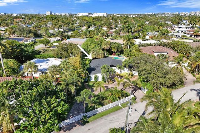 2525 SE 7th Drive, Pompano Beach, FL 33062