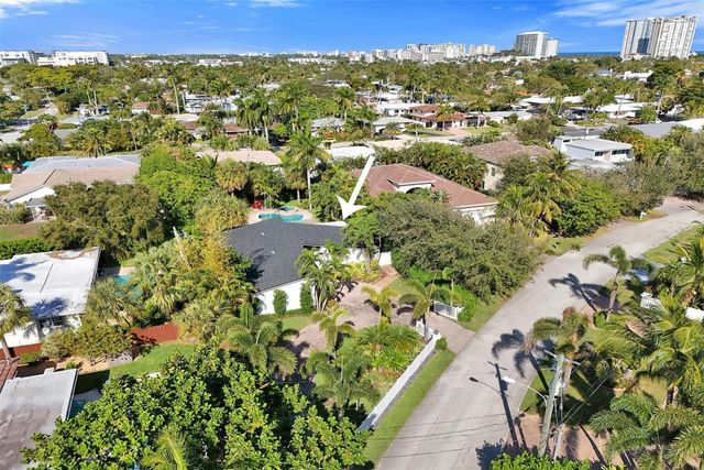 2525 SE 7th Drive, Pompano Beach, FL 33062