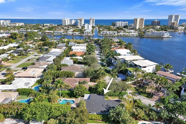 2525 SE 7th Drive, Pompano Beach, FL 33062