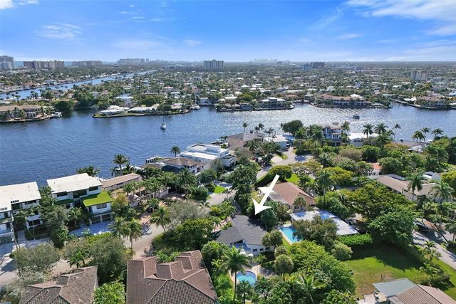 2525 SE 7th Drive, Pompano Beach, FL 33062