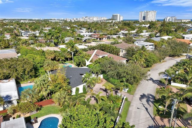 2525 SE 7th Drive, Pompano Beach, FL 33062