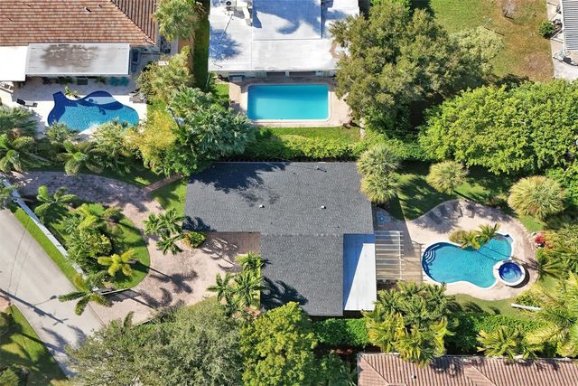 2525 SE 7th Drive, Pompano Beach, FL 33062